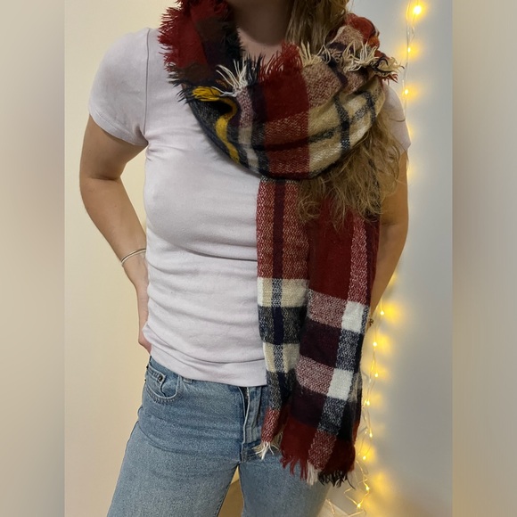 Plaid Scarf - Picture 2 of 2